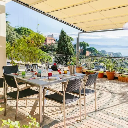Sleeps 10 With Pool Air Con And Wifi Вилла *