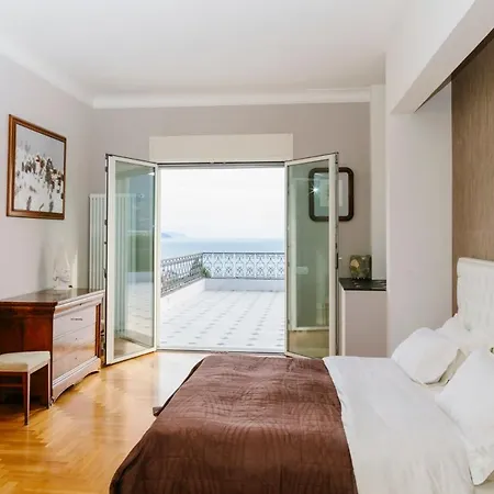 Sleeps 10 With Pool Air Con And Wifi Вилла Санта-Маргерита-Лигуре