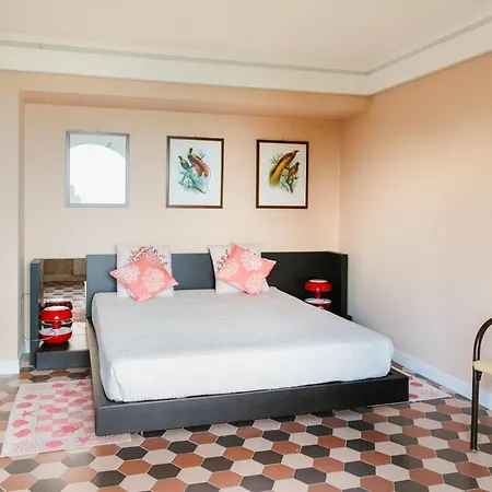 Sleeps 10 With Pool Air Con And Wifi Вилла